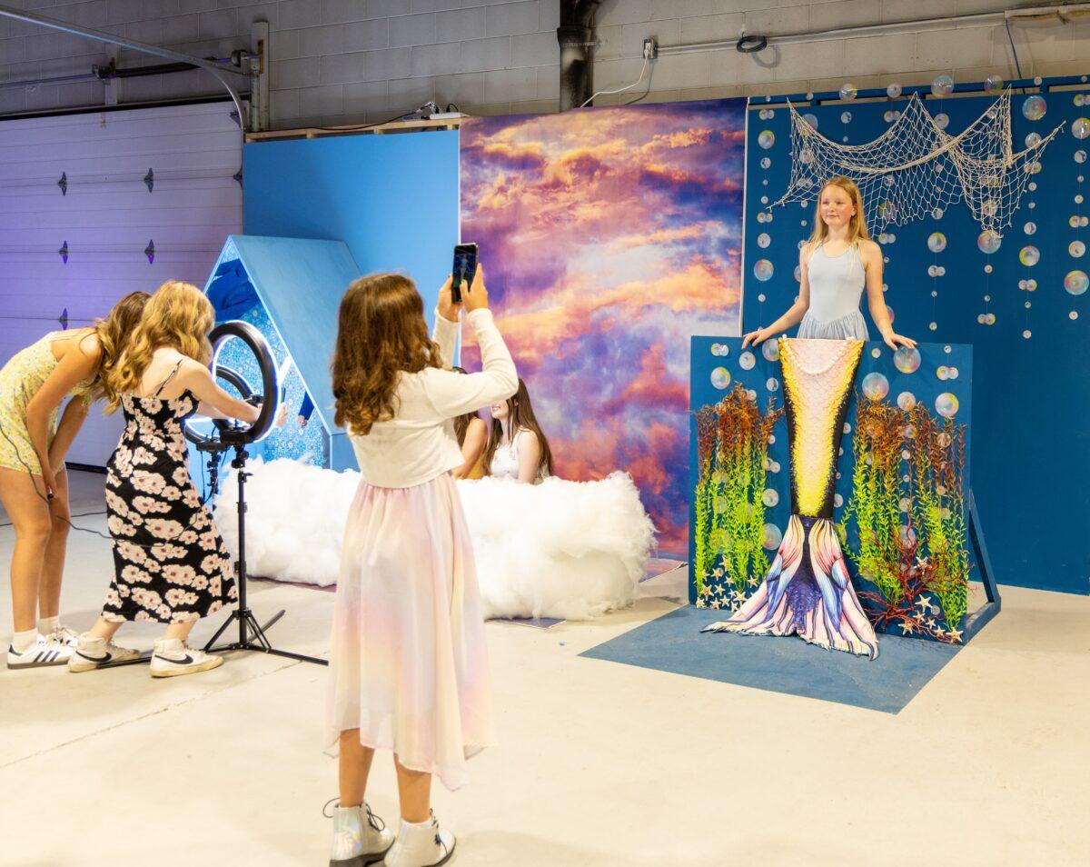 Girls Birthday Party at Calgary Selfie Museum the best kids birthday venue in Calgary